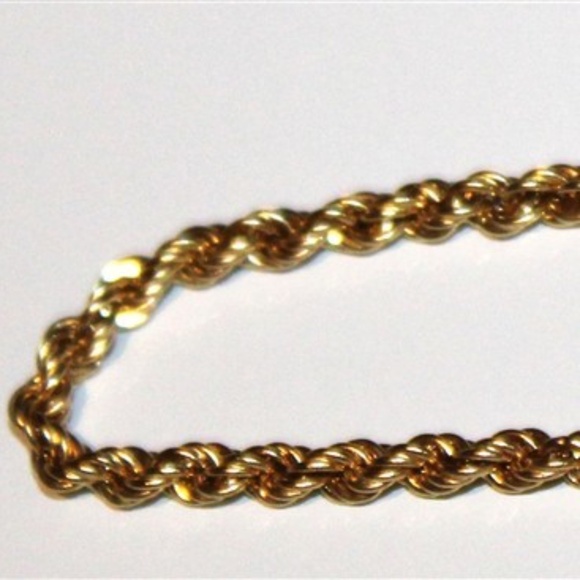Solid 14K yellow gold marked 14K thick twist chain Bracelet - Picture 2 of 4
